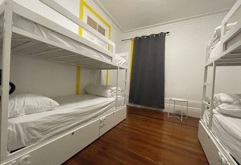 Owls Hostel Ildefonso