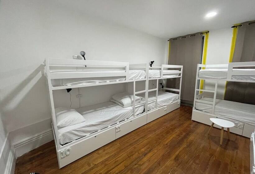 Owls Hostel Ildefonso