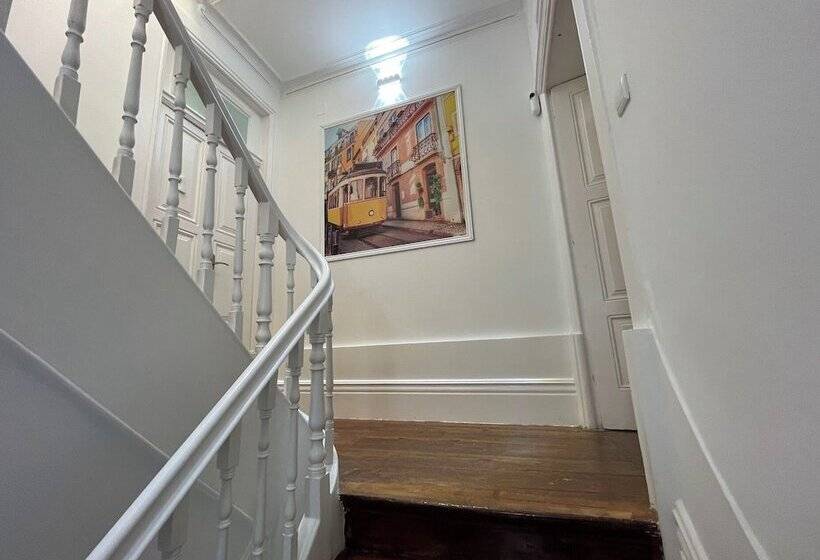 Owls Hostel Ildefonso