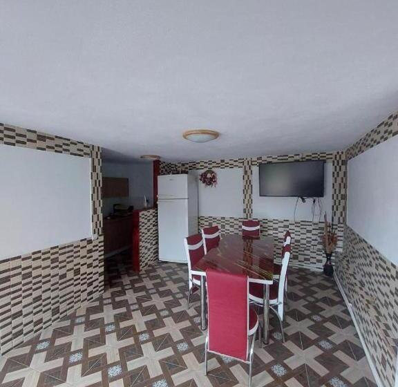 펜션 Casa Alexandra Junior