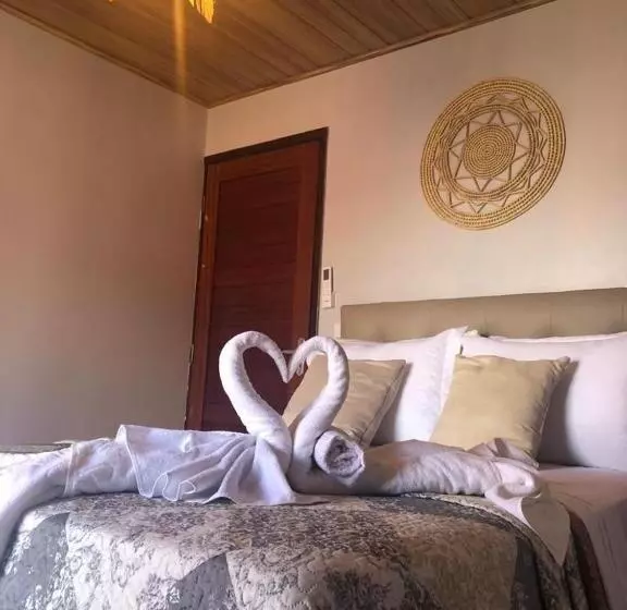 ペンション Casa Milagres Do Porto   Suítes