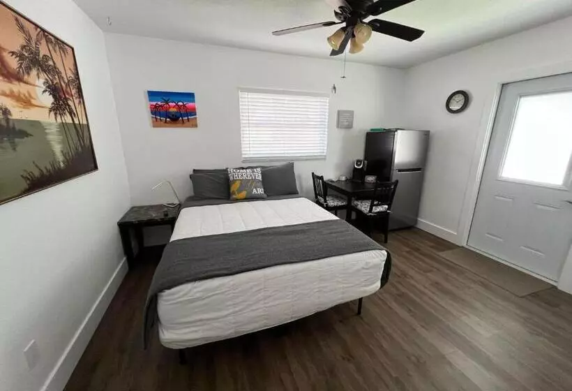 Majatalo Cozy Private Studio W/own Yard   3mi From Beach