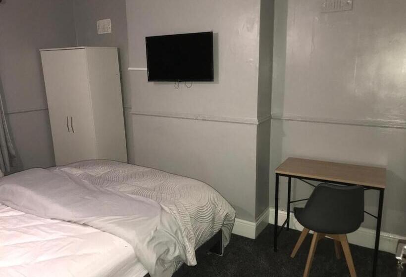 ペンション Rose Cottage