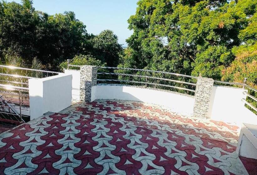 Pensjonat Sand Bar Sun View