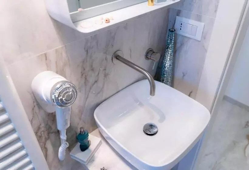 Majatalo White Loft Relais Stapane