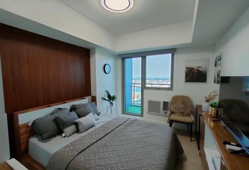 The Aces Crib, Simplicity And Elegance