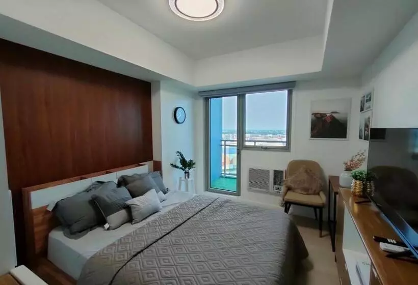 The Aces Crib, Simplicity And Elegance