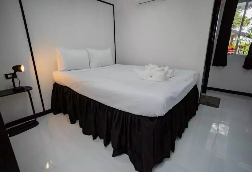 The Bright House, Koh Phi Phi