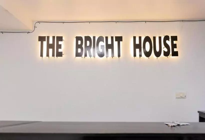 The Bright House, Koh Phi Phi
