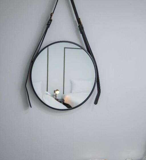 The Bright House, Koh Phi Phi