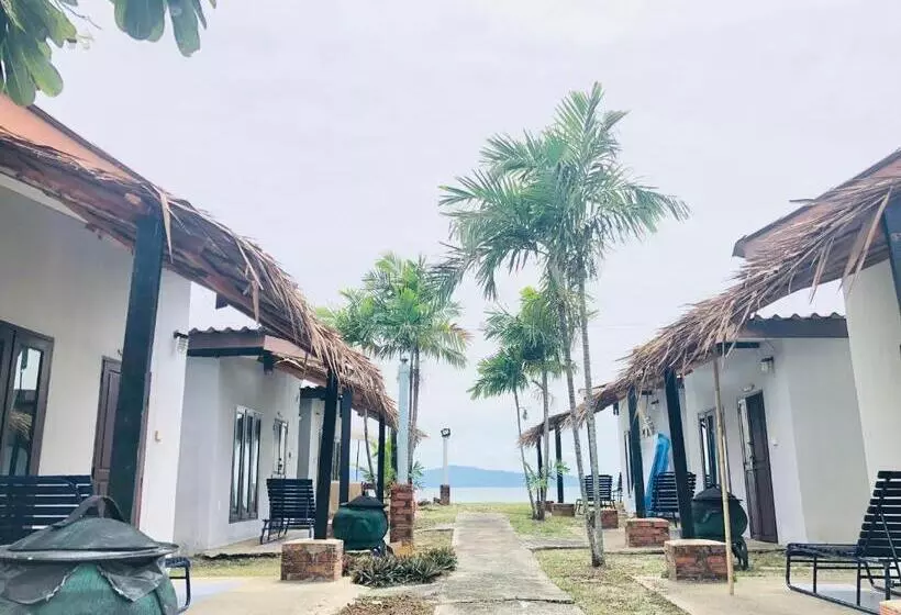 The Relax Resort
