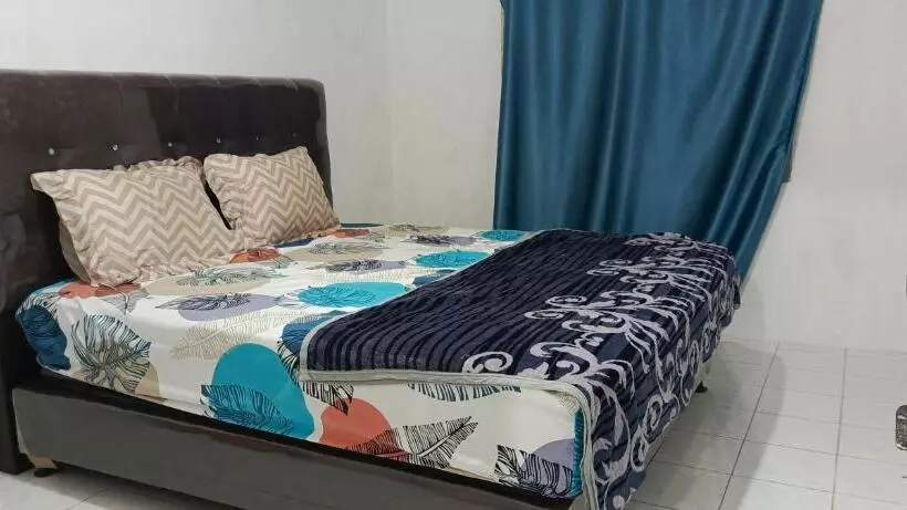 Retkeilymaja Bukittinggi Penginapan Terdekat