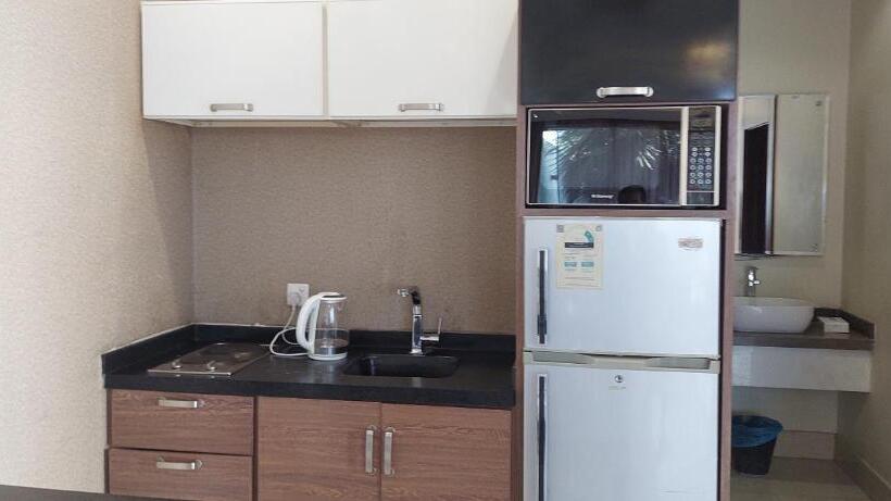 Antola Resort Al Rimal