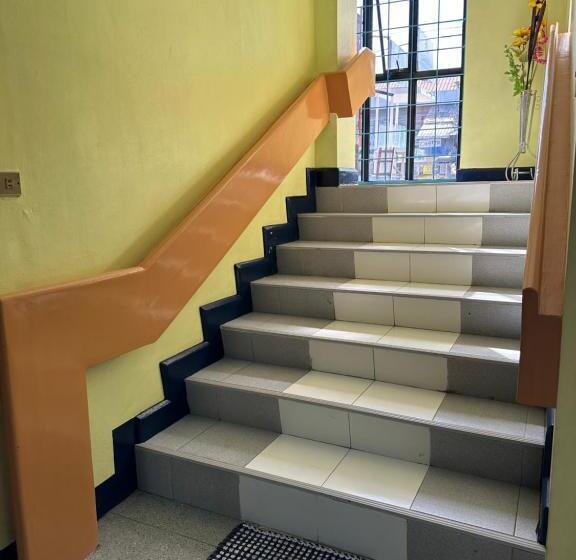 Bed and Breakfast Compostela Pension House