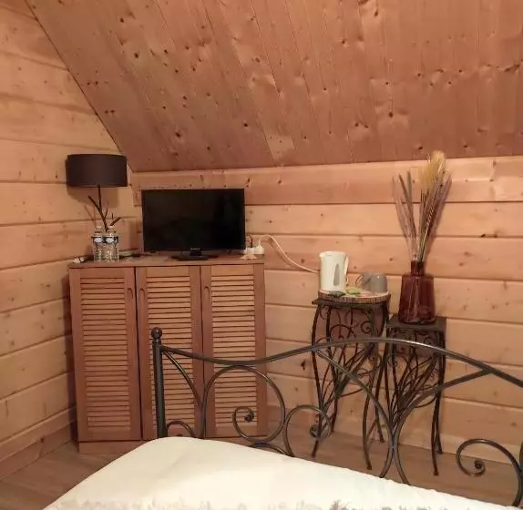 ベッドアンドブレックファースト Le Chalet Des 4 Saisons