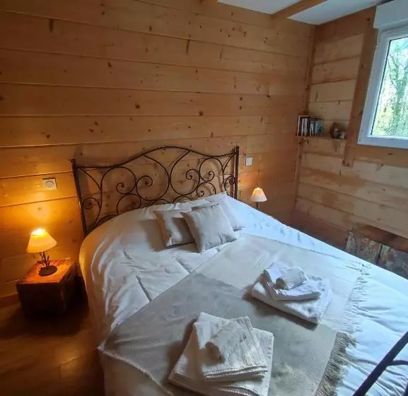 ベッドアンドブレックファースト Le Chalet Des 4 Saisons