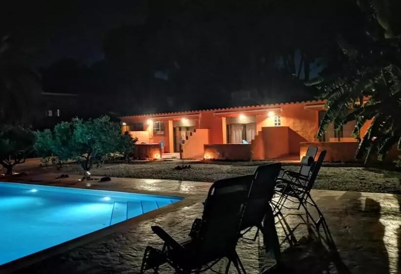 ベッドアンドブレックファースト Relais Pollo Loco