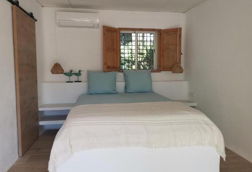 تختخواب و صبحانه Relais Pollo Loco