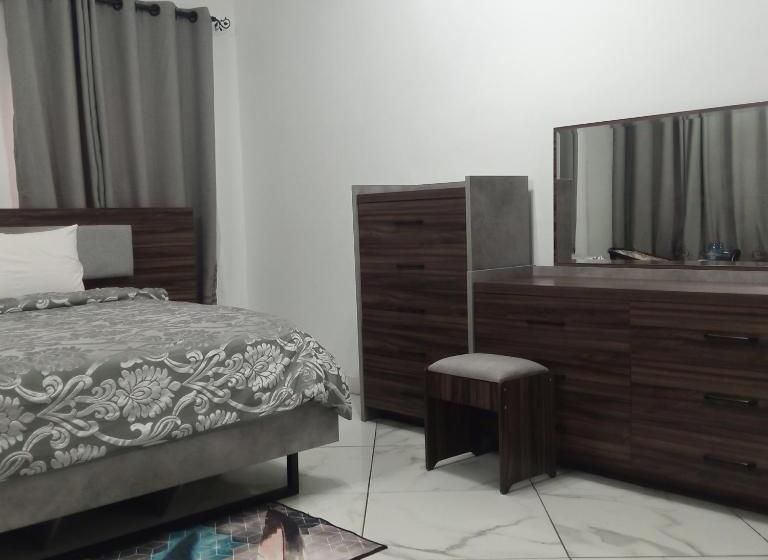 فندق Adwoa Asantewaa Memorial