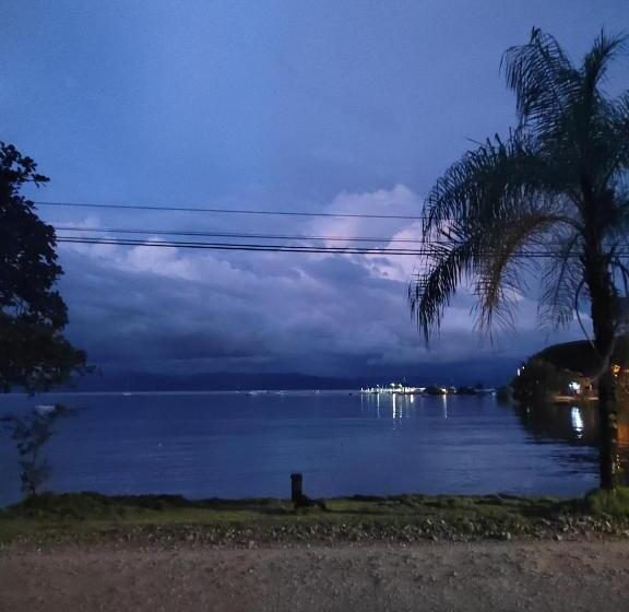 ホテル Cabinas Las Palmas