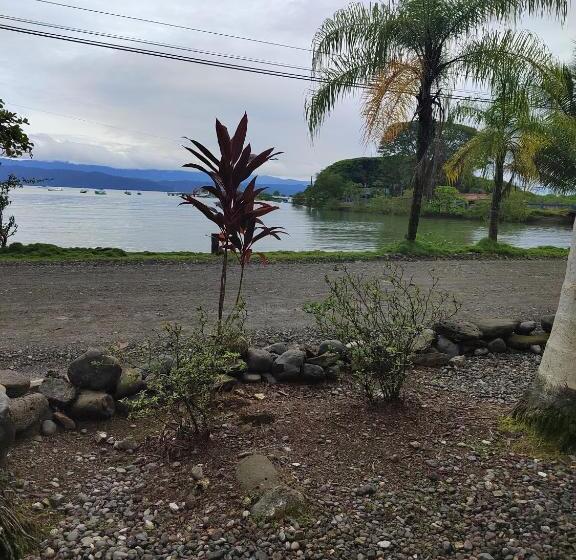 ホテル Cabinas Las Palmas