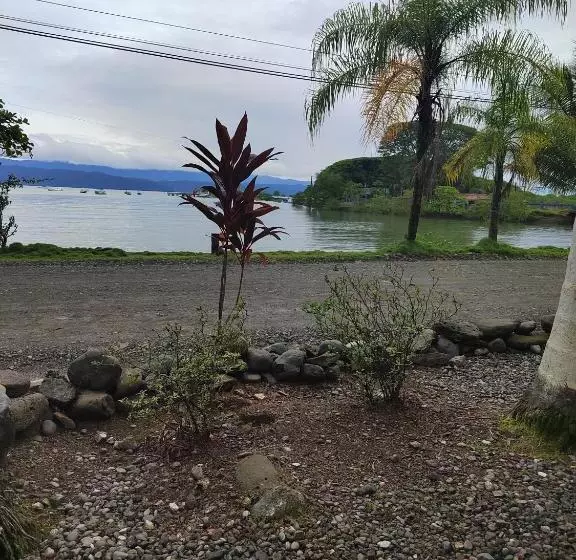 ホテル Cabinas Las Palmas