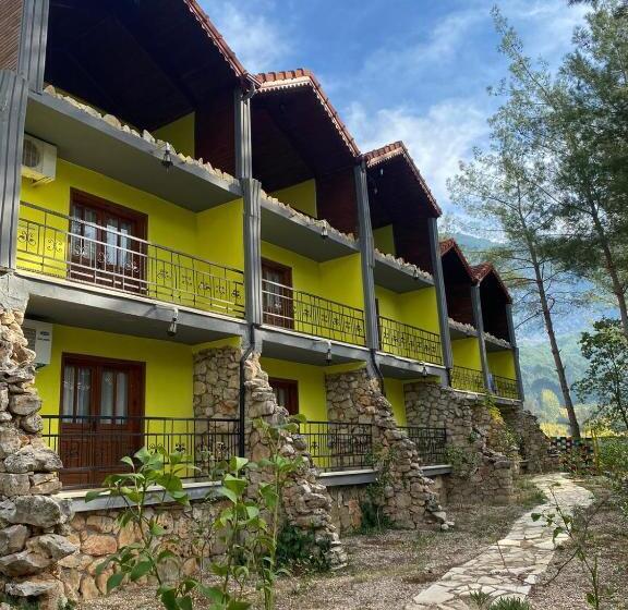 هتل Gökbük Sereni̇ty