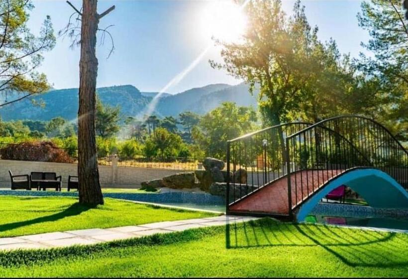 هتل Gökbük Sereni̇ty