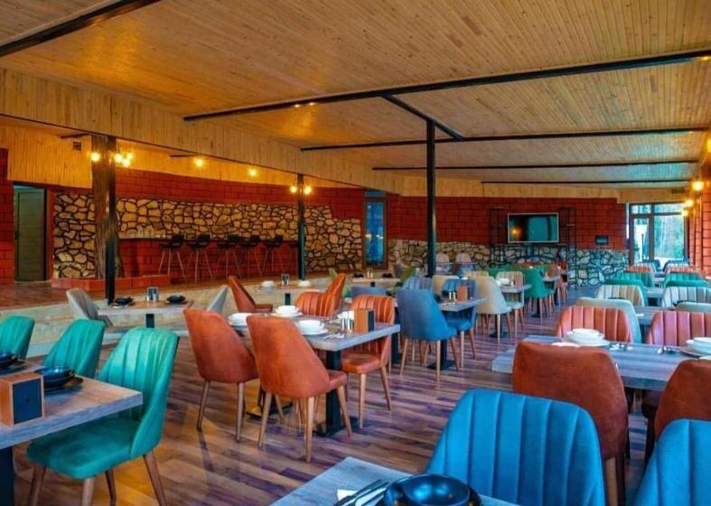 هتل Gökbük Sereni̇ty