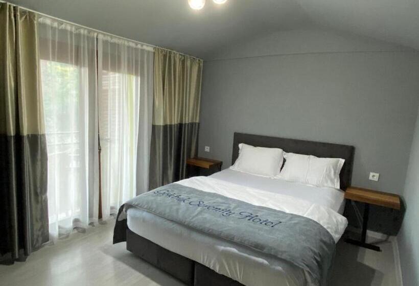 هتل Gökbük Sereni̇ty