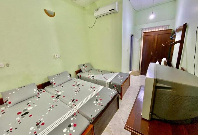 Отель Green Villa