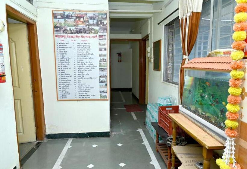 Hotell Mayuresh Lodge