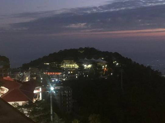 בית מלון כפרי Mcleodganj Inn Yogi