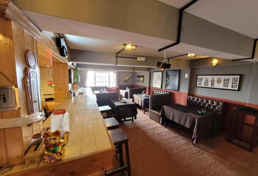 בית מלון כפרי Oak Valley Retreat