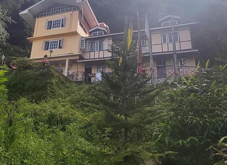 בית מלון כפרי Oak Valley Retreat