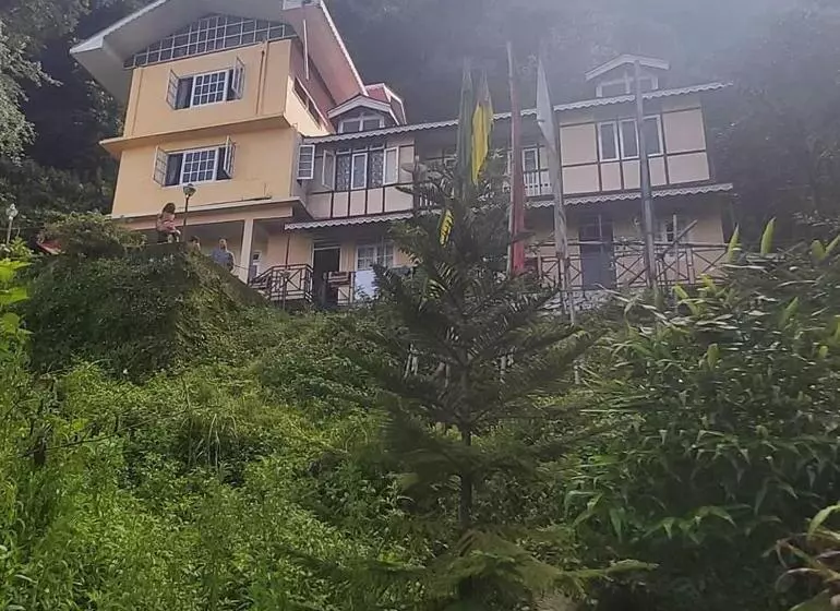 ホテル Oak Valley Retreat