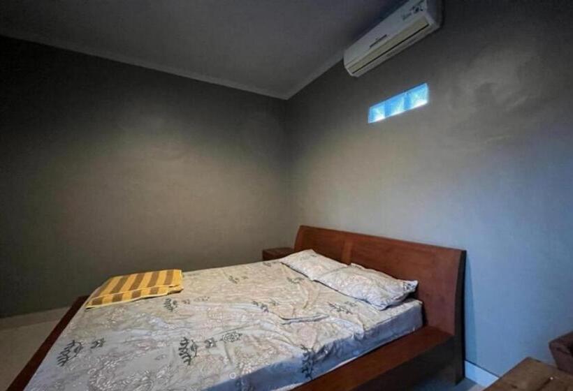 هتل Oyo 93206 Penginapan Budi Syariah