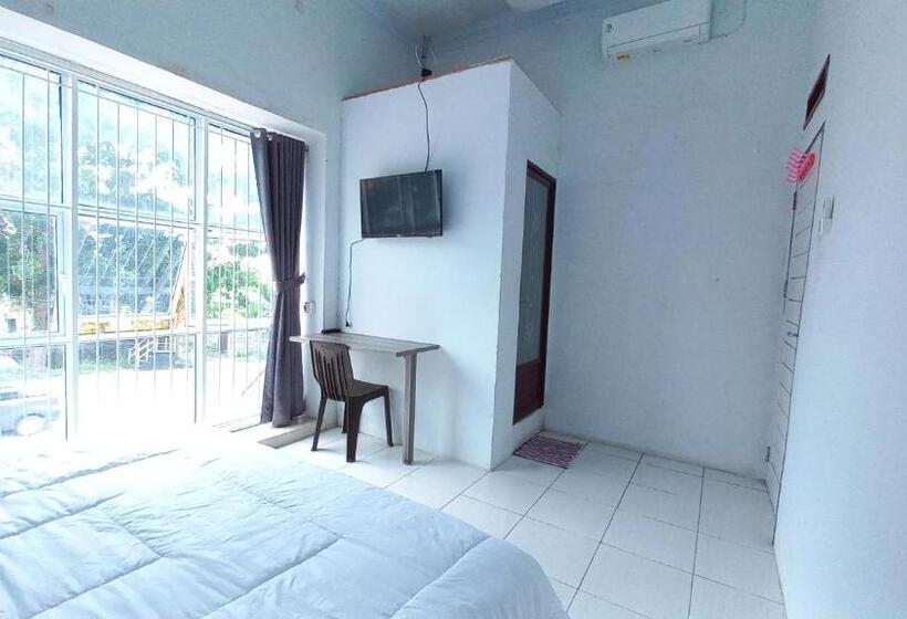 هتل Oyo 93206 Penginapan Budi Syariah