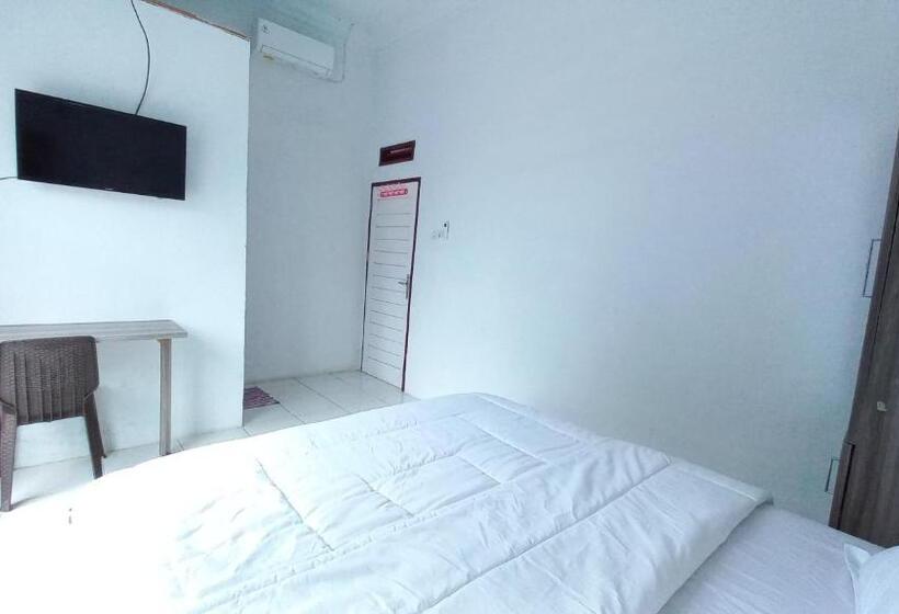 هتل Oyo 93206 Penginapan Budi Syariah