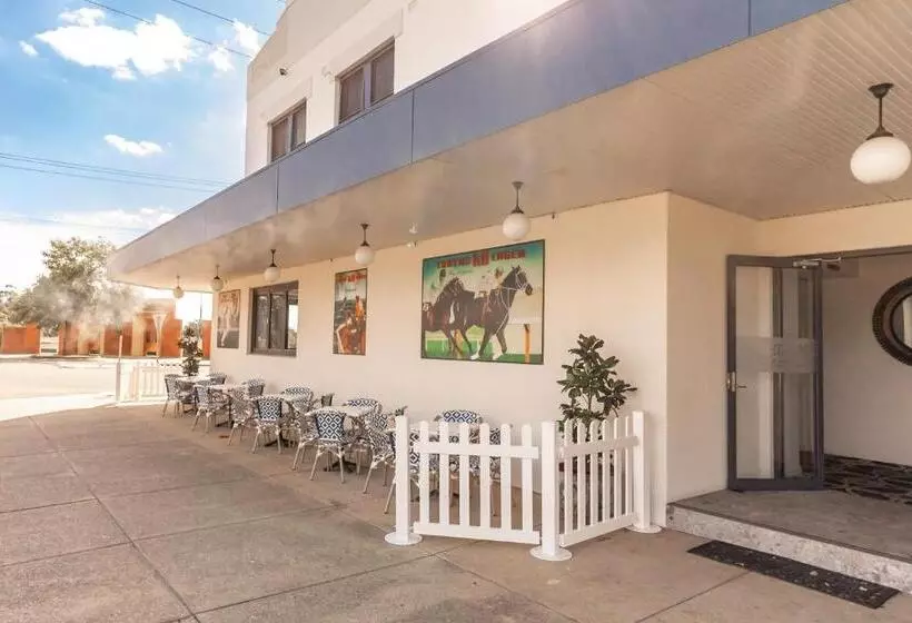 ホテル Sportsmens Club