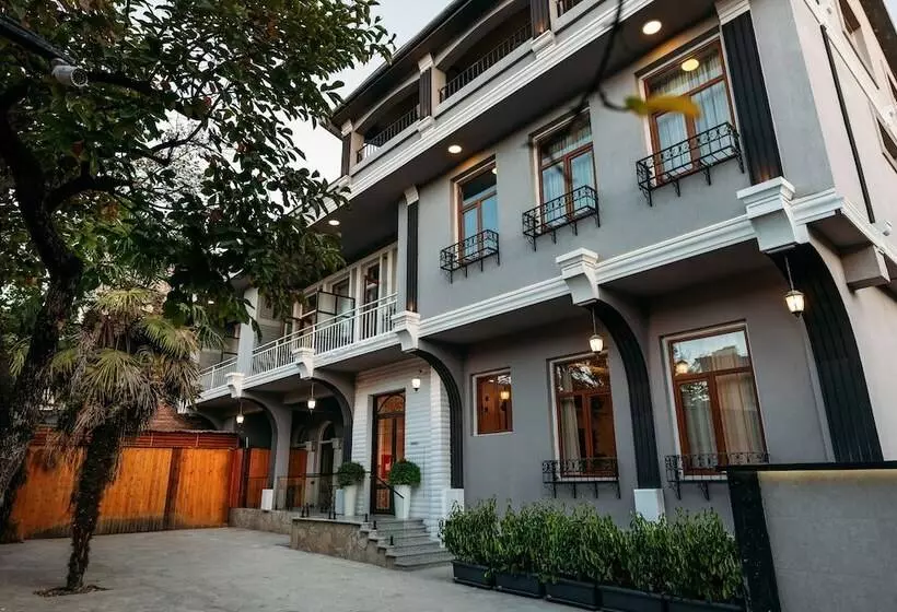 هتل Vermont Boutique