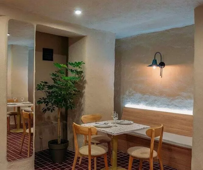 هتل Vermont Boutique