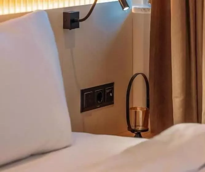 هتل Vermont Boutique