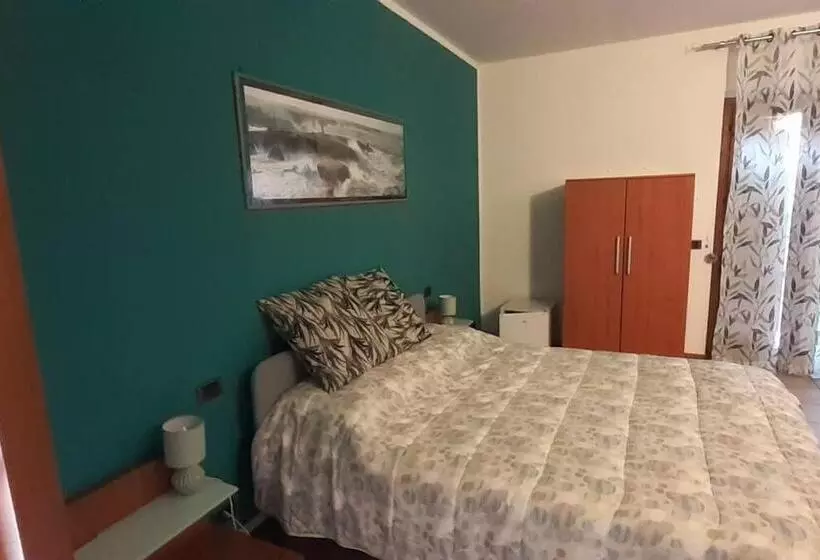پانسیون Camera Privata In Villa Con Ingresso Indipendente E Grande Giardino