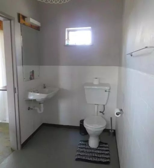 پانسیون Faith City Guesthouse