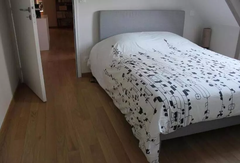 ペンション La Pérenne