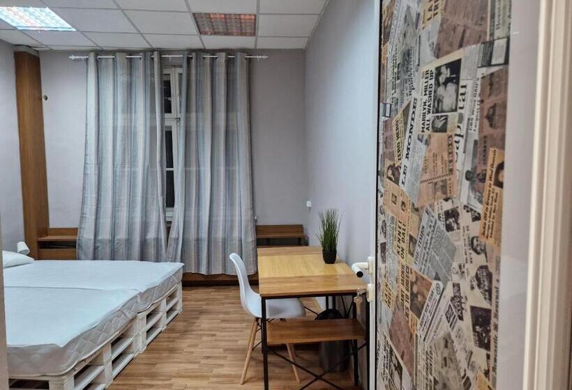 پانسیون Lambo S Corner Varna   Guest Rooms