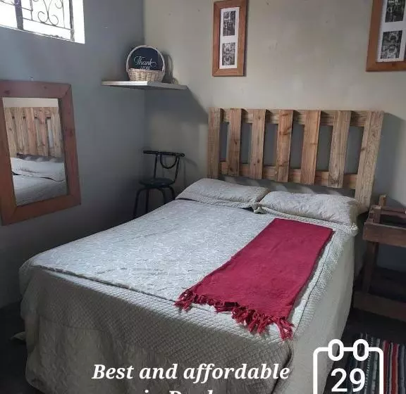 ペンション Mpilo Guesthouse