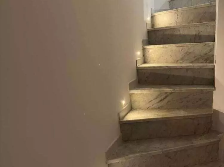 پانسیون Room In B&b   The Staircase   Caltagirone