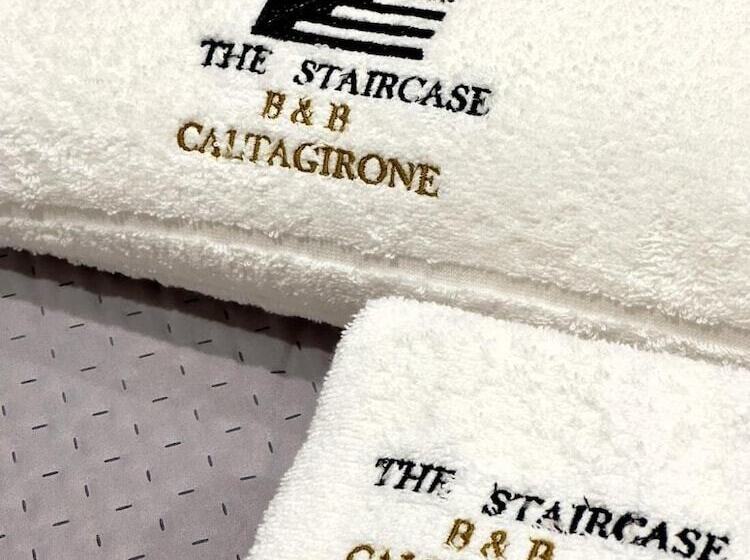 膳宿费 Room In B&b   The Staircase   Caltagirone